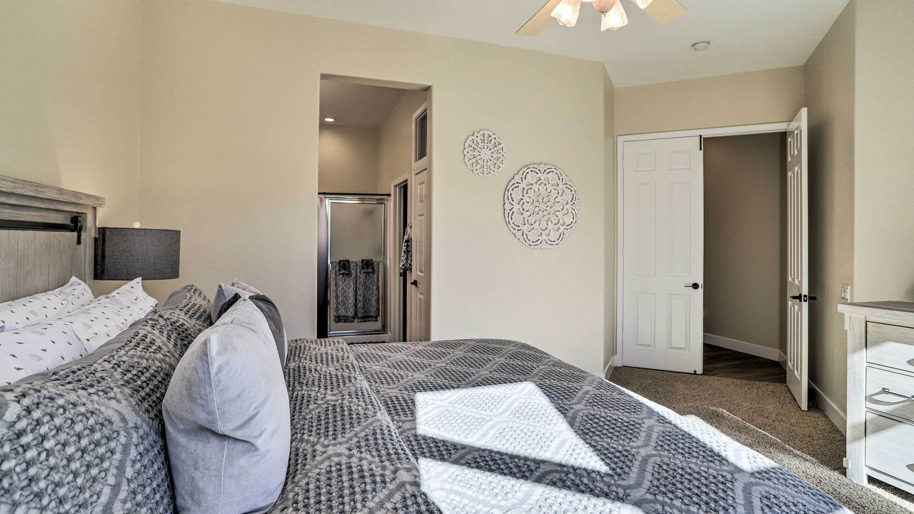 Photo of Bedroom in Desert Palms