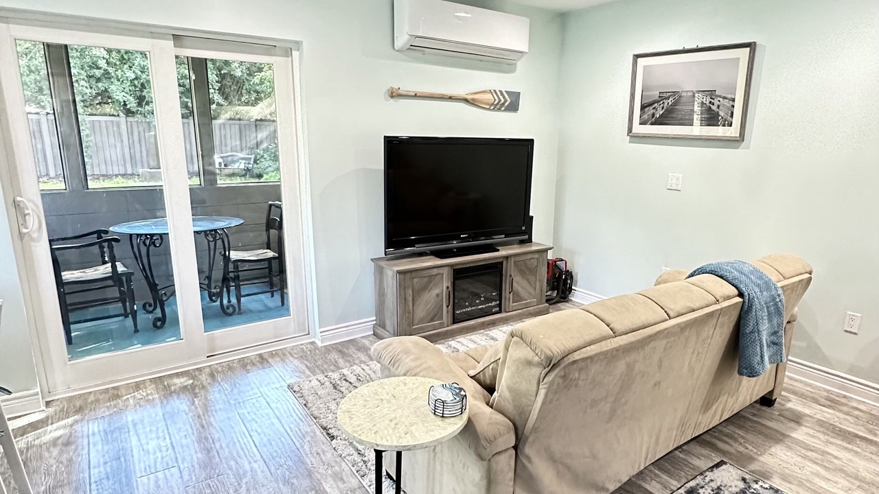Photo of Livingroom in Lake Balboa
