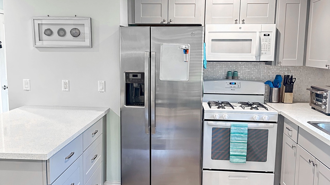 Photo of Kitchen in Lake Balboa