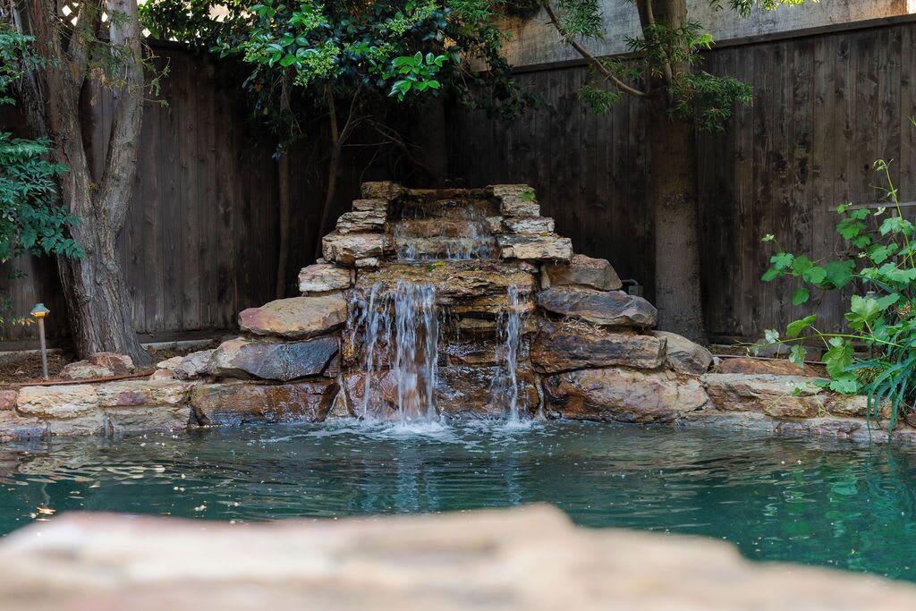 Photo of Outdoor in Bluff Heights
