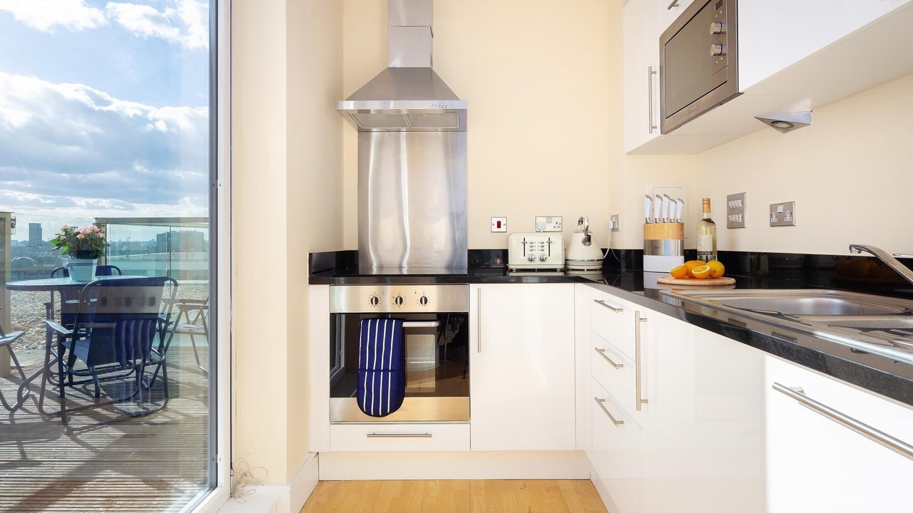 Photo of Kitchen in Isle of Dogs