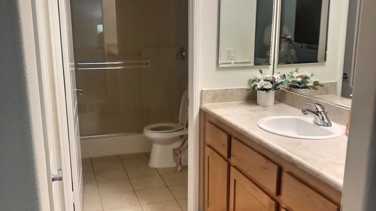 Photo of Bathroom in City West