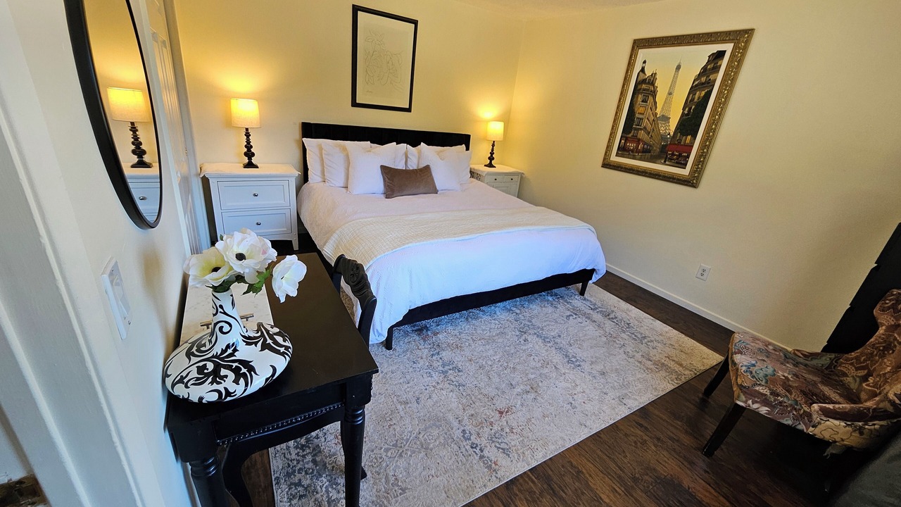 Photo of Bedroom in La Mesa