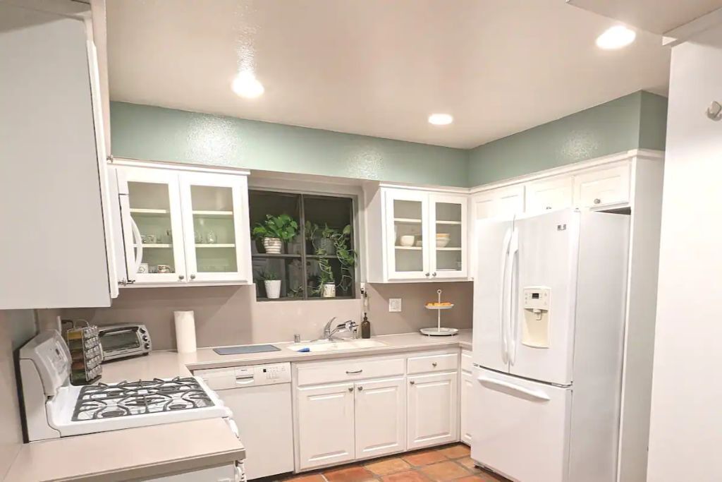 Photo of Kitchen in Valley Glen