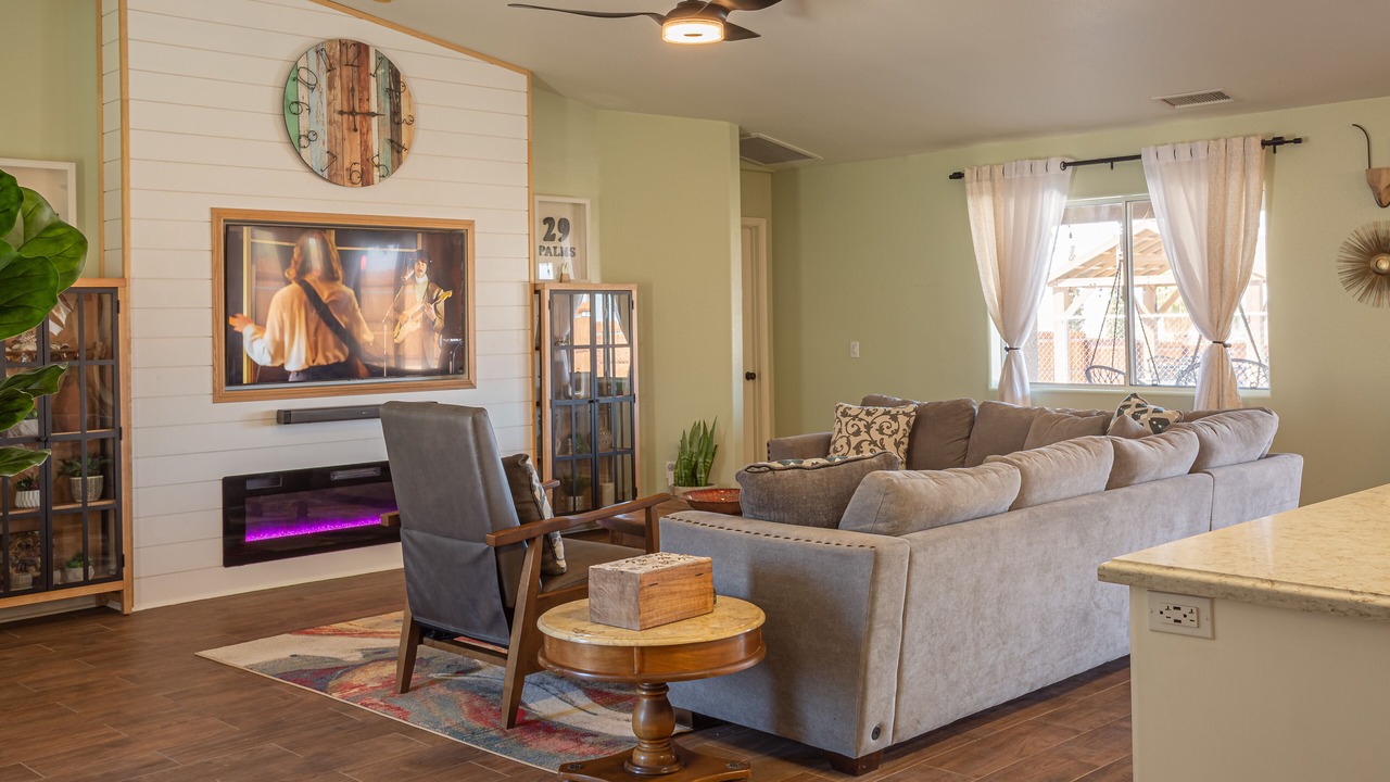 Photo of Bedroom in Twentynine Palms