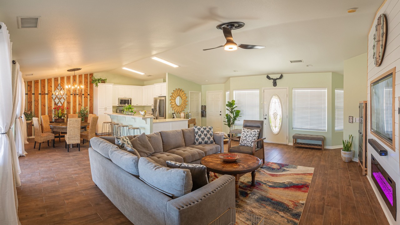 Photo of Bedroom in Twentynine Palms