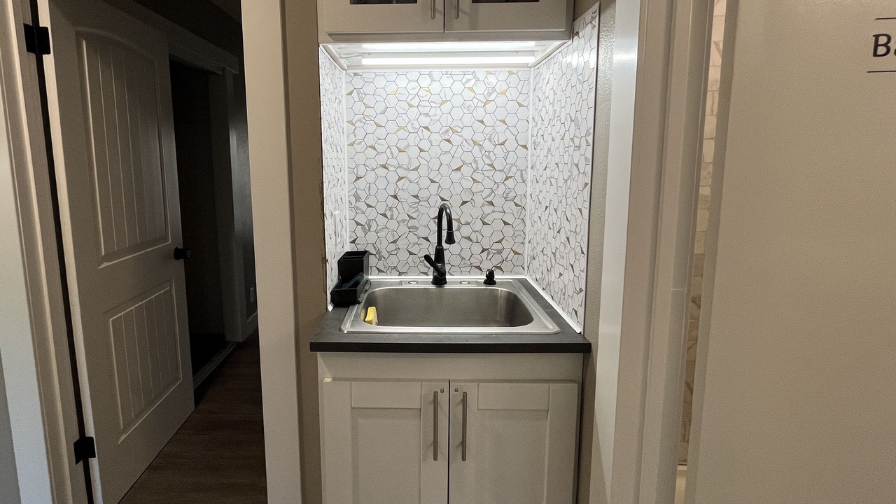 Photo of Kitchen in Corona