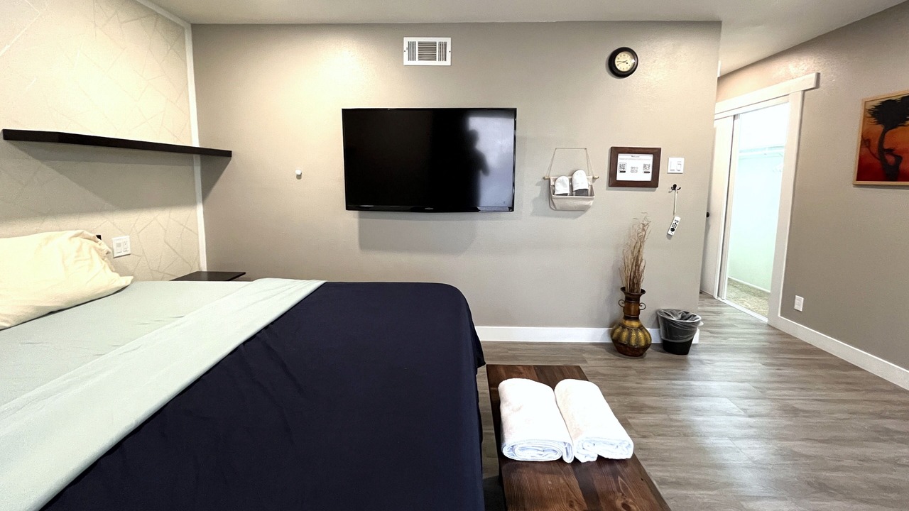 Photo of Bedroom in Corona