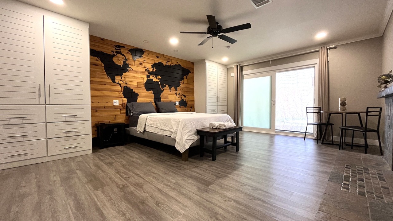Photo of Bedroom in Corona