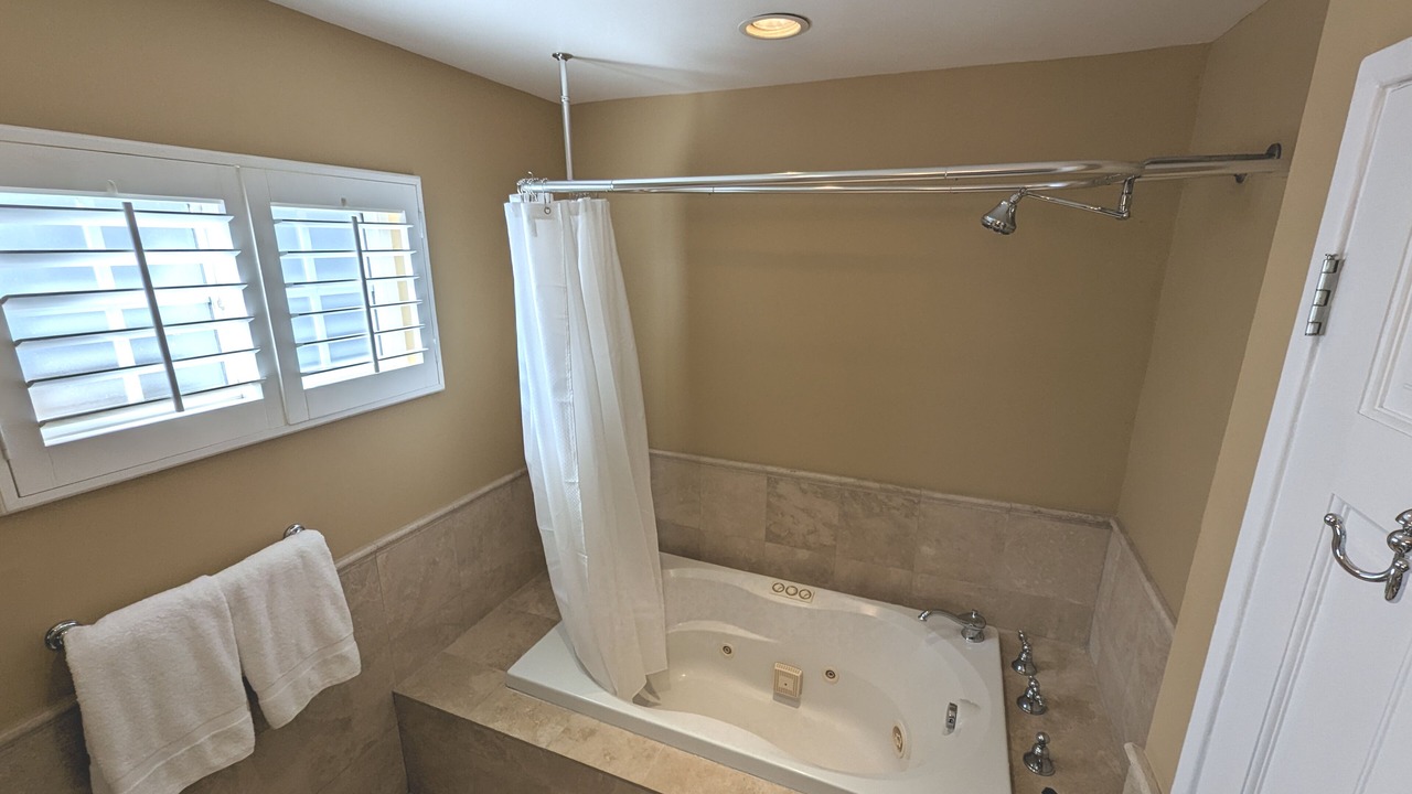 Photo of Bathroom in Encino Village