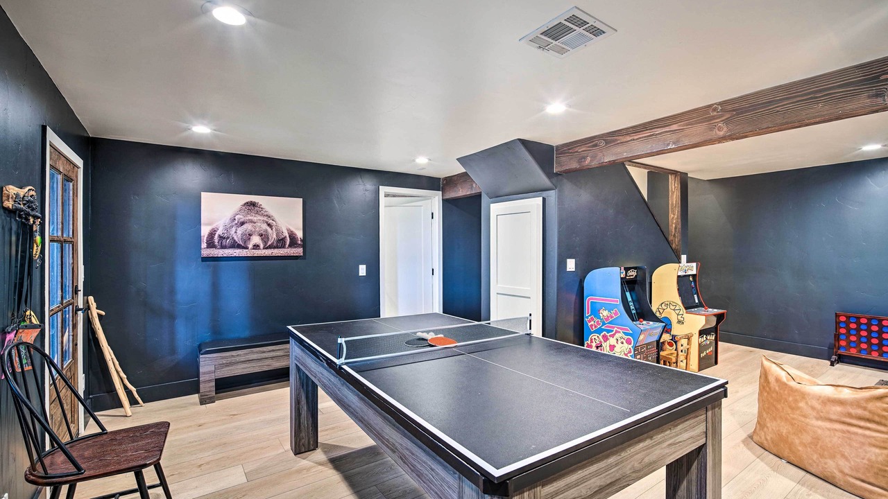 Photo of Bedroom in Cedar Glen