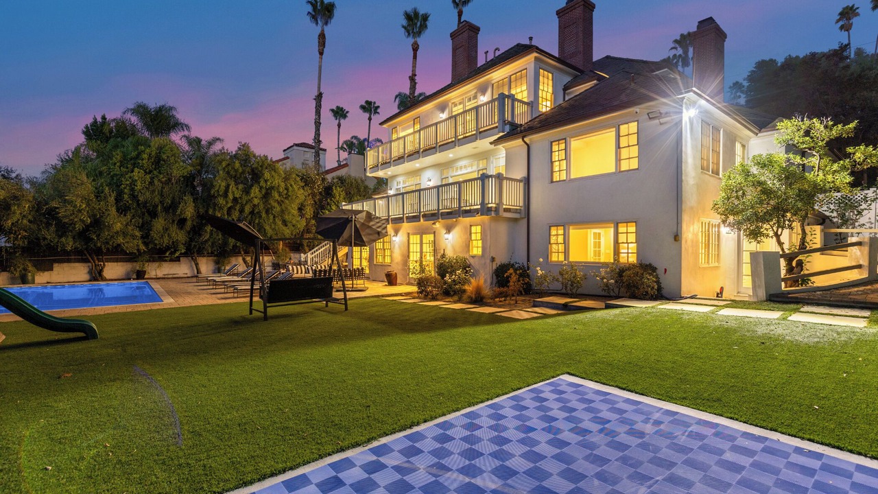 Photo of Outdoor in Sherman Oaks