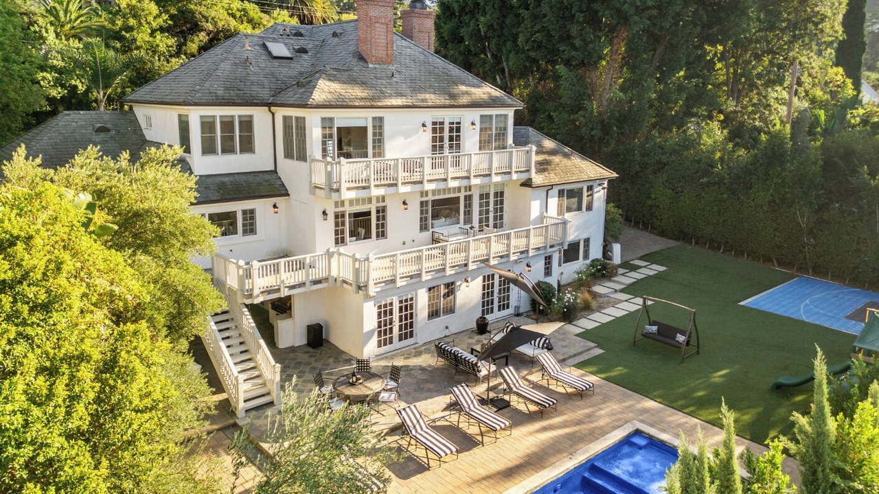 Photo of Outdoor in Sherman Oaks