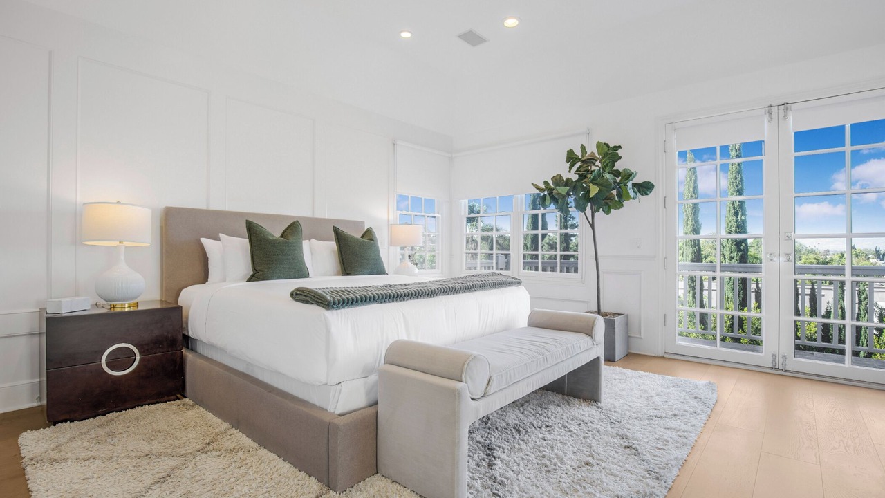 Photo of Bedroom in Sherman Oaks