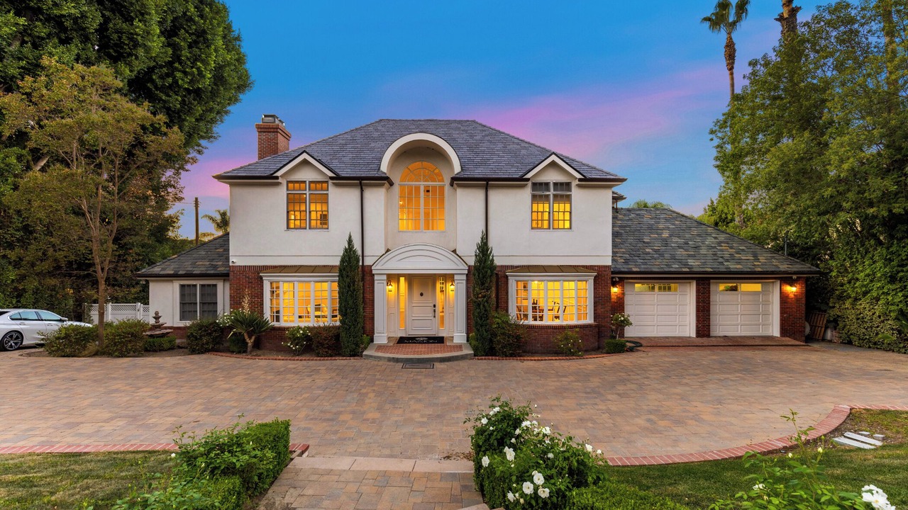 Photo of Outdoor in Sherman Oaks