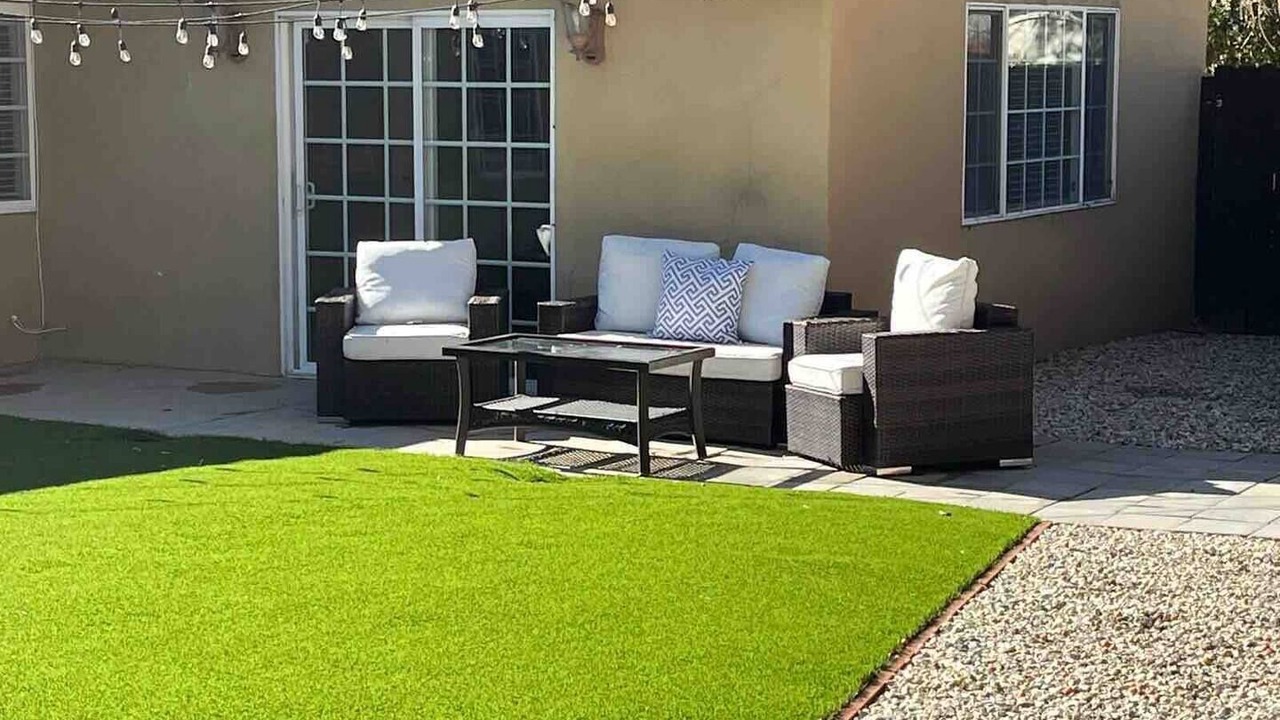Photo of Patio Balcony in Woodland Hills
