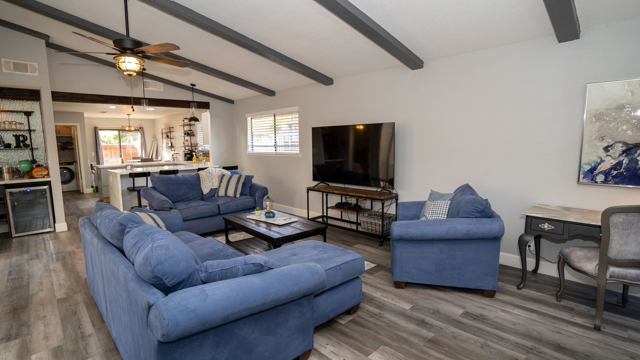 Photo of Livingroom in Raisin