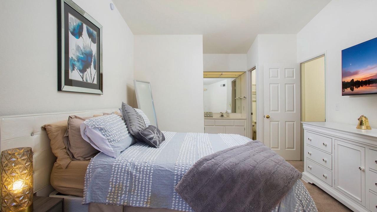 Photo of Bedroom in Oak Park