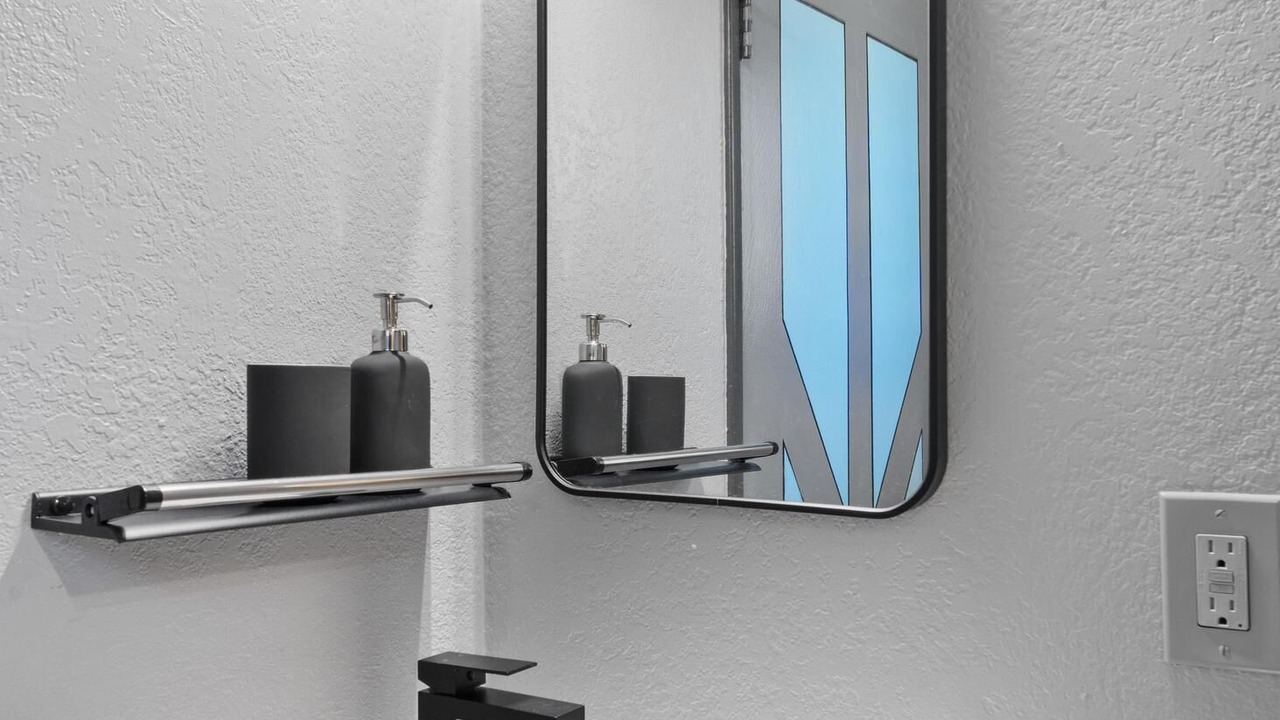 Photo of Bathroom in Southwest Anaheim
