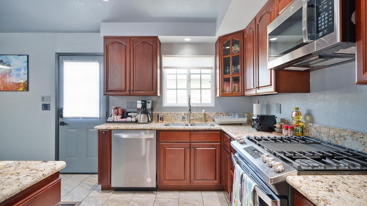 Photo of Kitchen in Southwest Anaheim