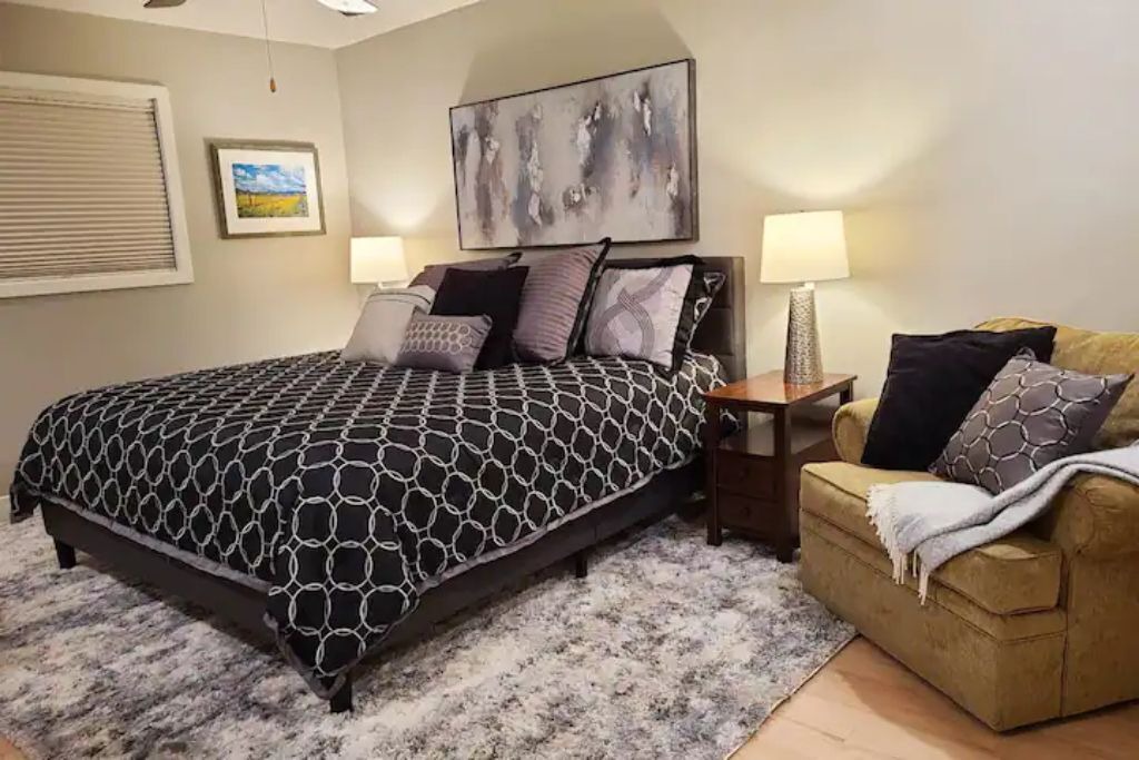 Photo of Bedroom in Yountville