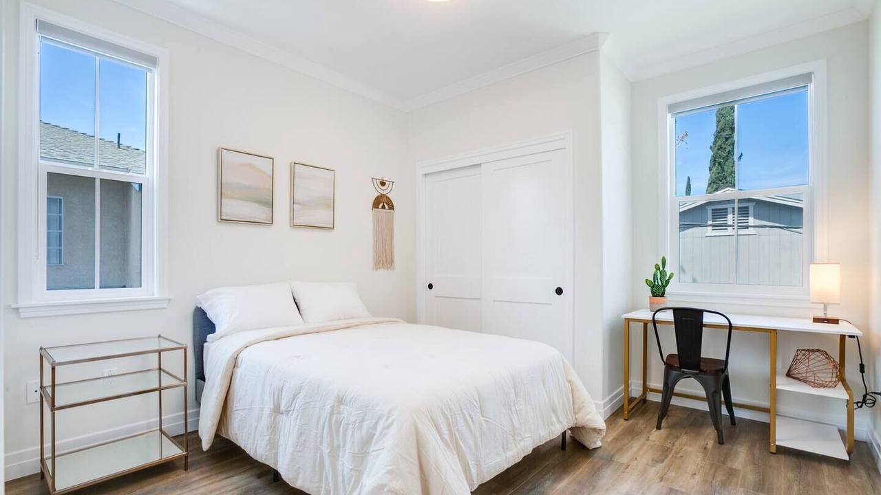 Photo of Bedroom in Pasadena