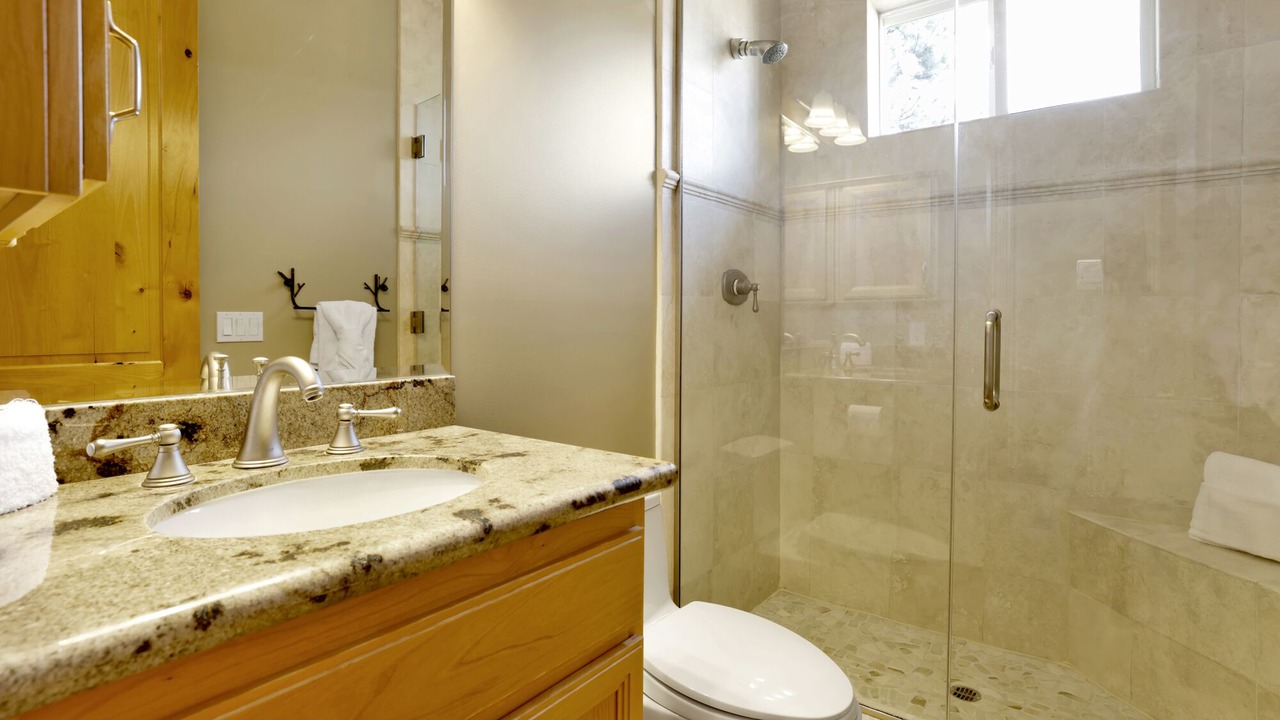 Photo of Bathroom in Castle Glen Estates
