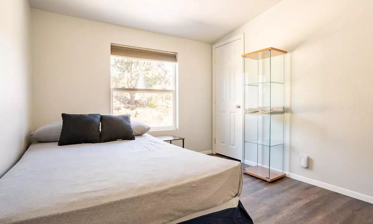 Photo of Bedroom in Tehachapi