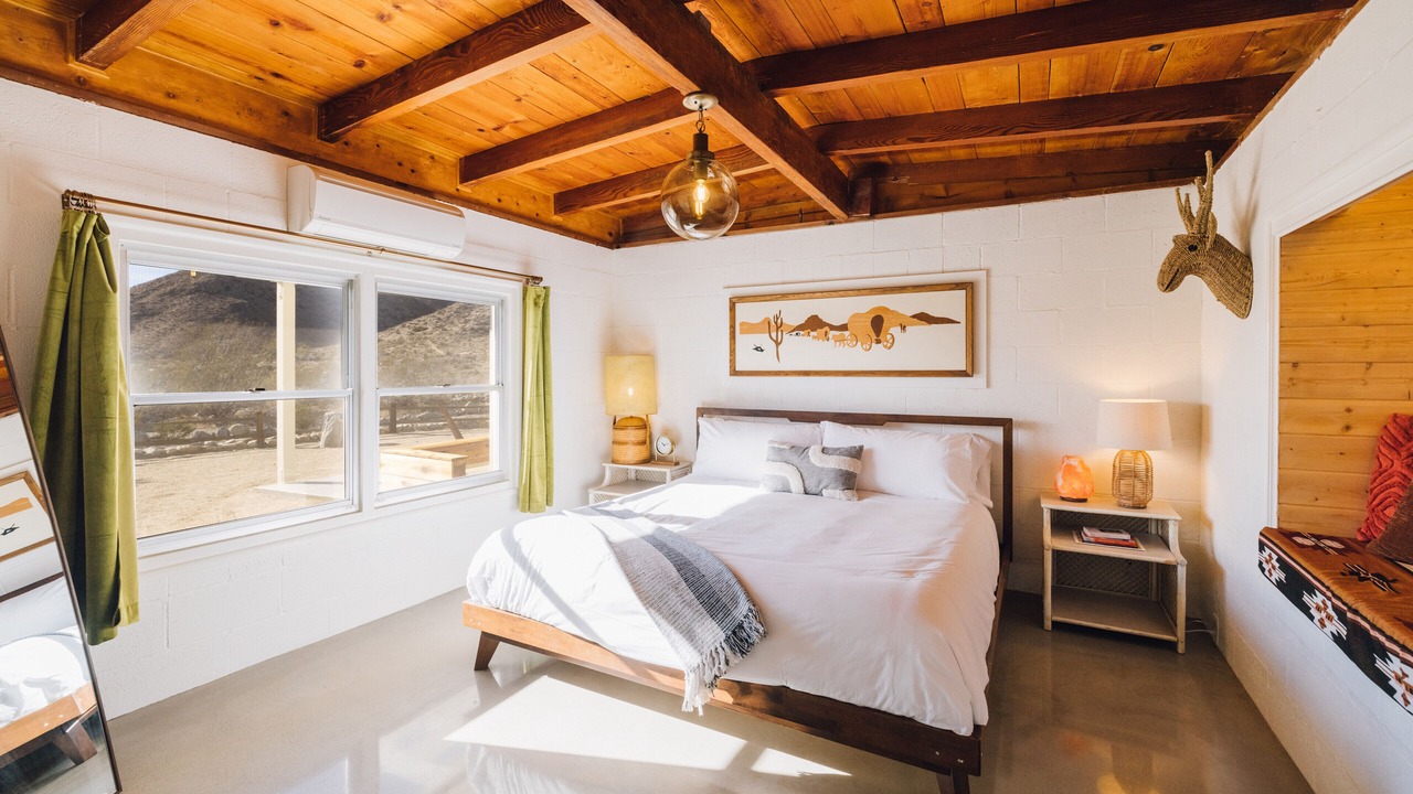 Photo of Bedroom in Morongo Valley