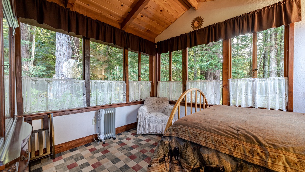 Photo of Bedroom in Westhaven-Moonstone