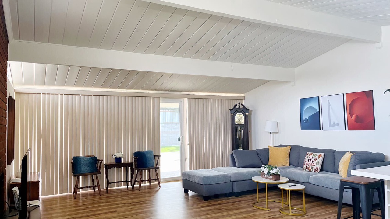 Photo of Livingroom in Walnut Valley
