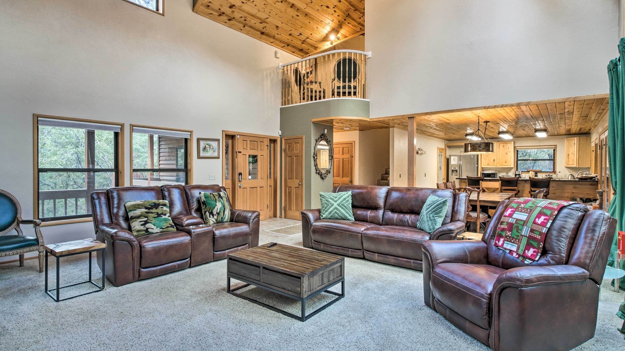 Photo of Bedroom in Pine Mountain Club