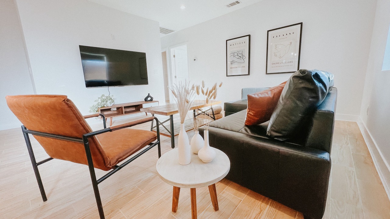Photo of Livingroom in Altadena