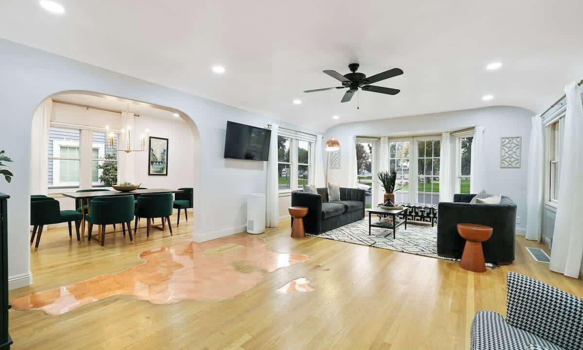 Photo of Livingroom in Tulare