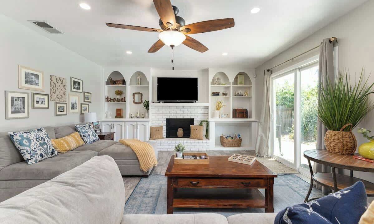 Photo of Livingroom in Visalia