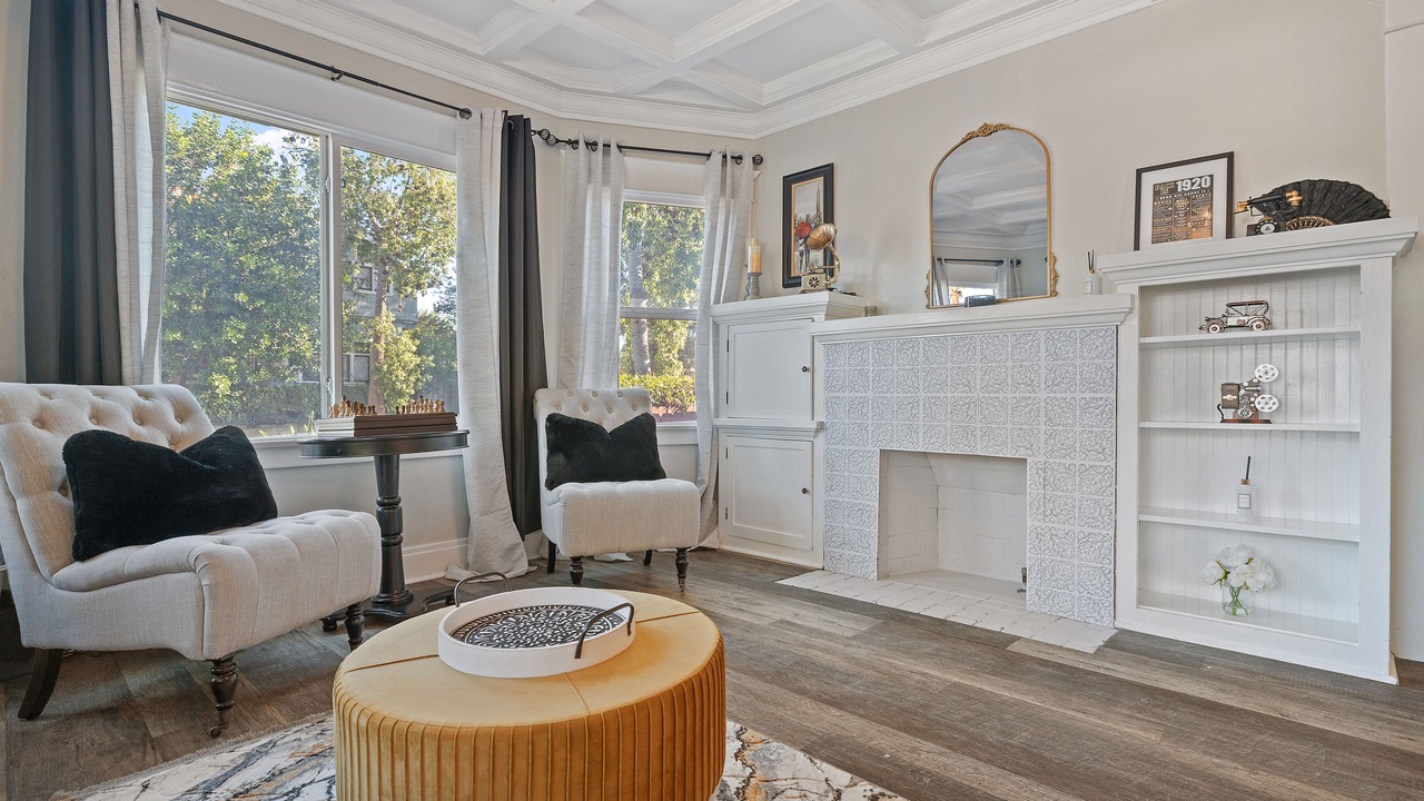 Photo of Bedroom in Downtown Riverside