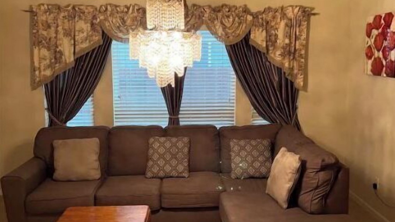 Photo of Livingroom in Turlock