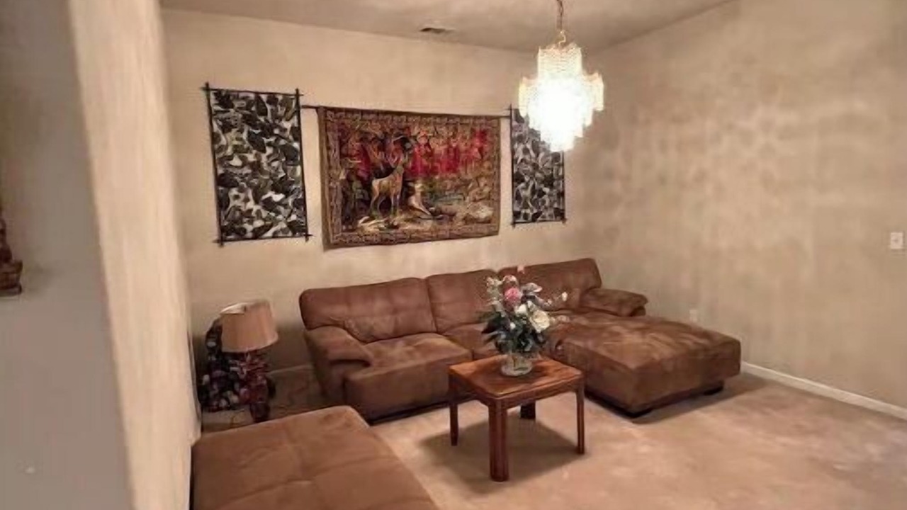 Photo of Livingroom in Turlock
