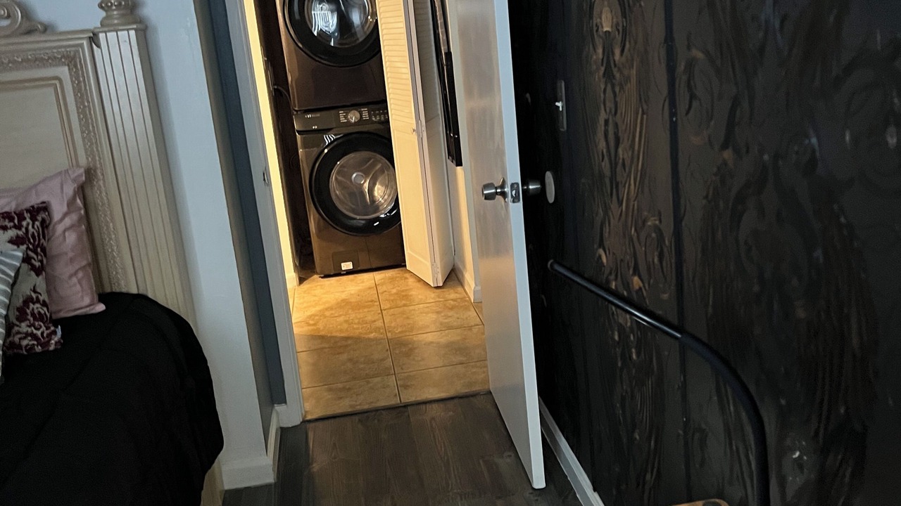 Photo of Bedroom in Palmdale