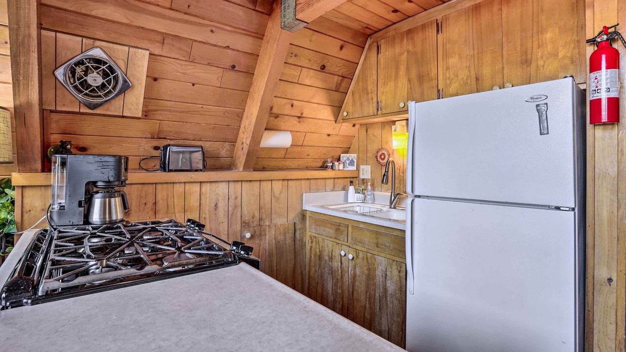 Photo of Kitchen in Arrowbear Lake