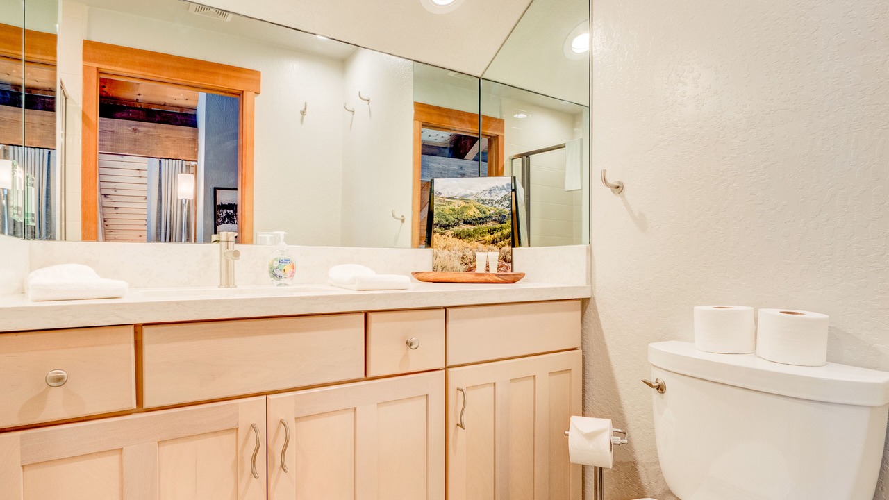 Photo of Bathroom in Tahoe Woods
