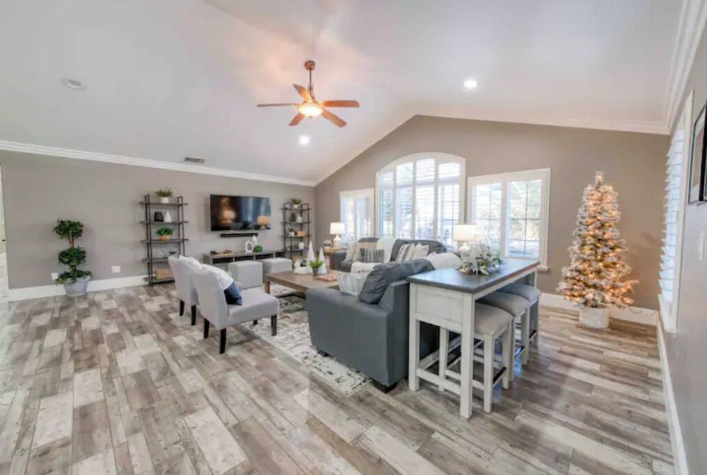 Photo of Livingroom in Reedley