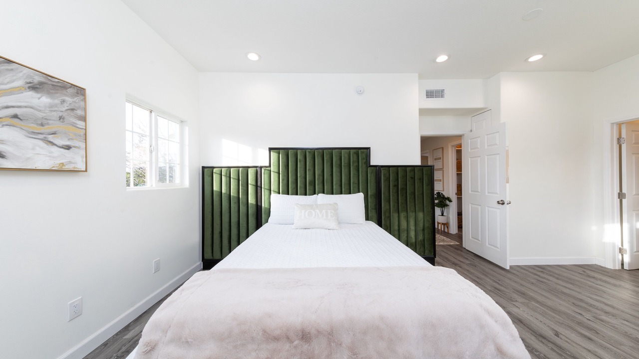 Photo of Bedroom in Los Angeles