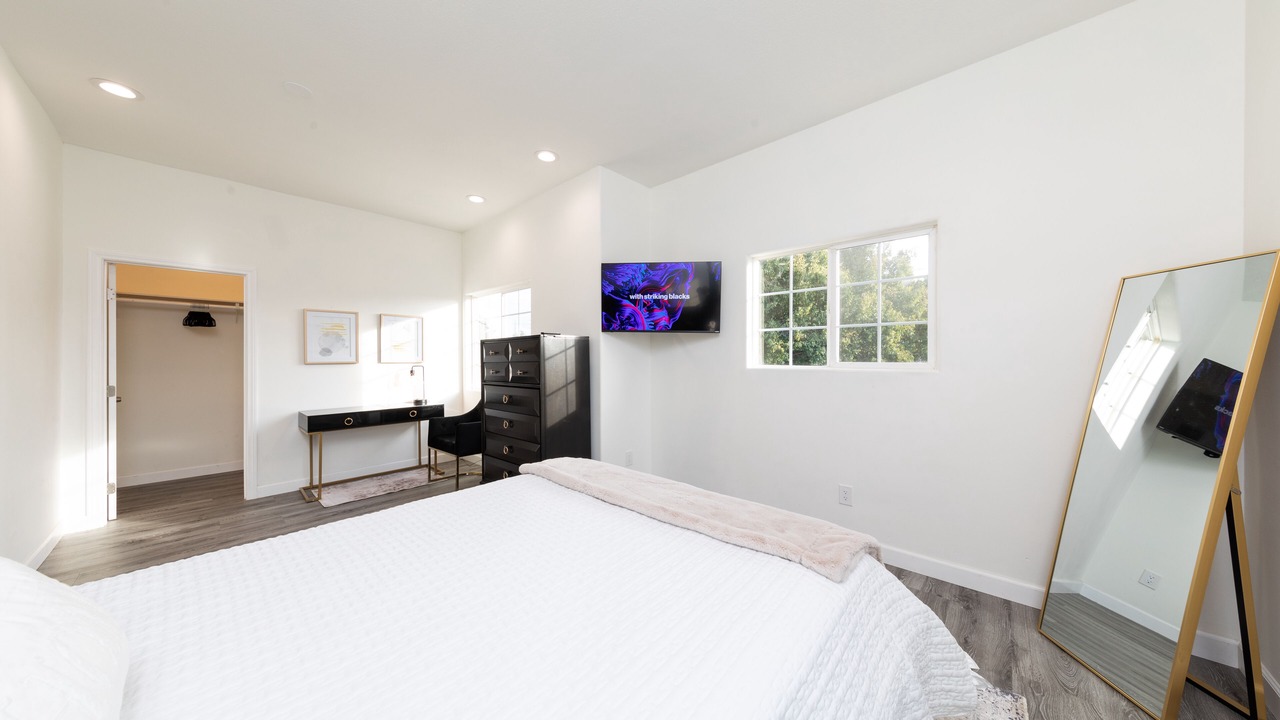 Photo of Bedroom in Los Angeles