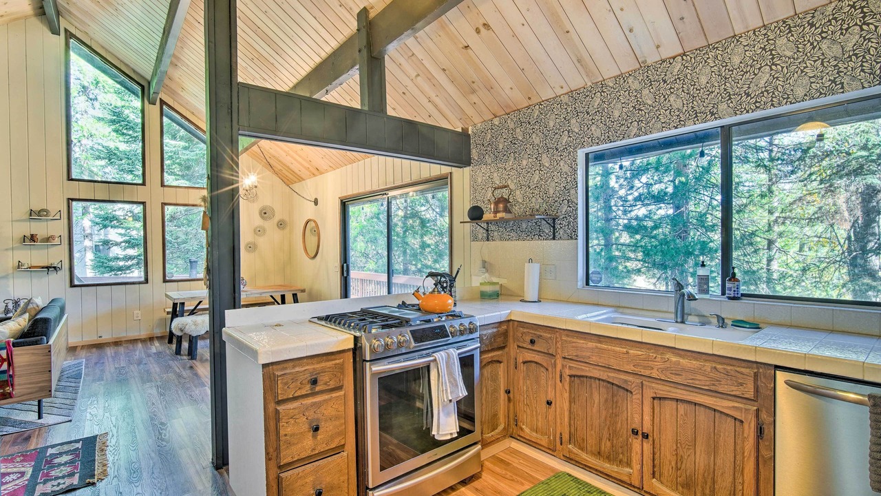 Photo of Kitchen in Twin Peaks