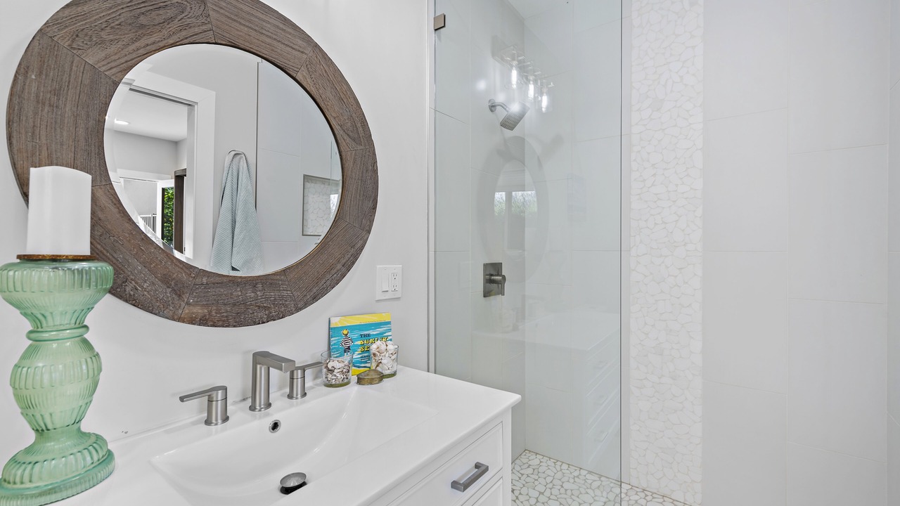 Photo of Bathroom in Laguna Niguel