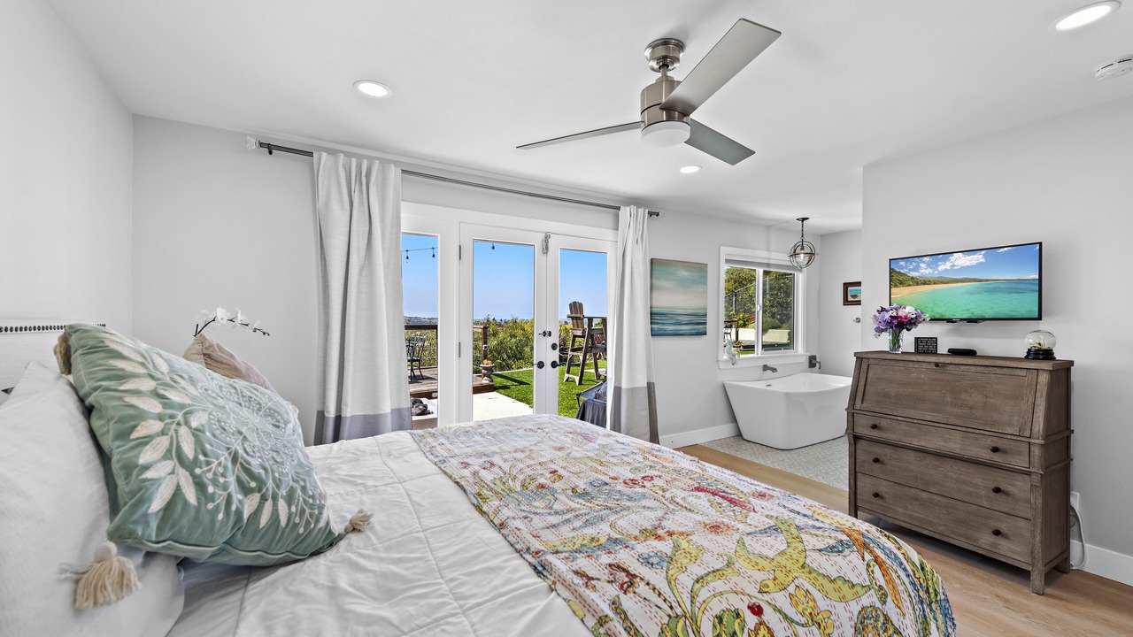 Photo of Bedroom in Laguna Niguel