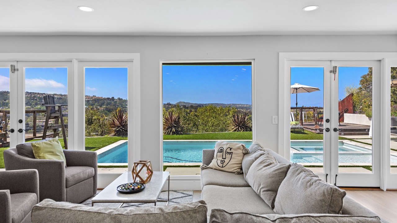 Photo of Livingroom in Laguna Niguel