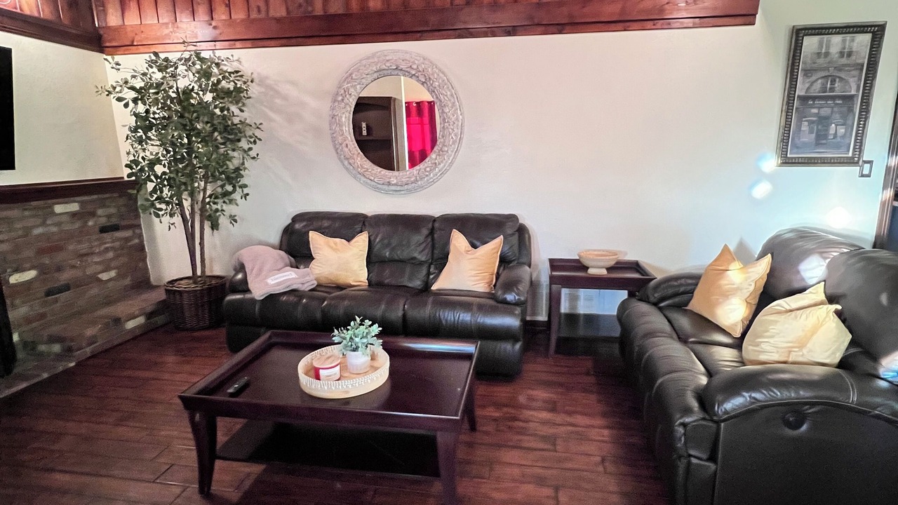 Photo of Livingroom in Riverside