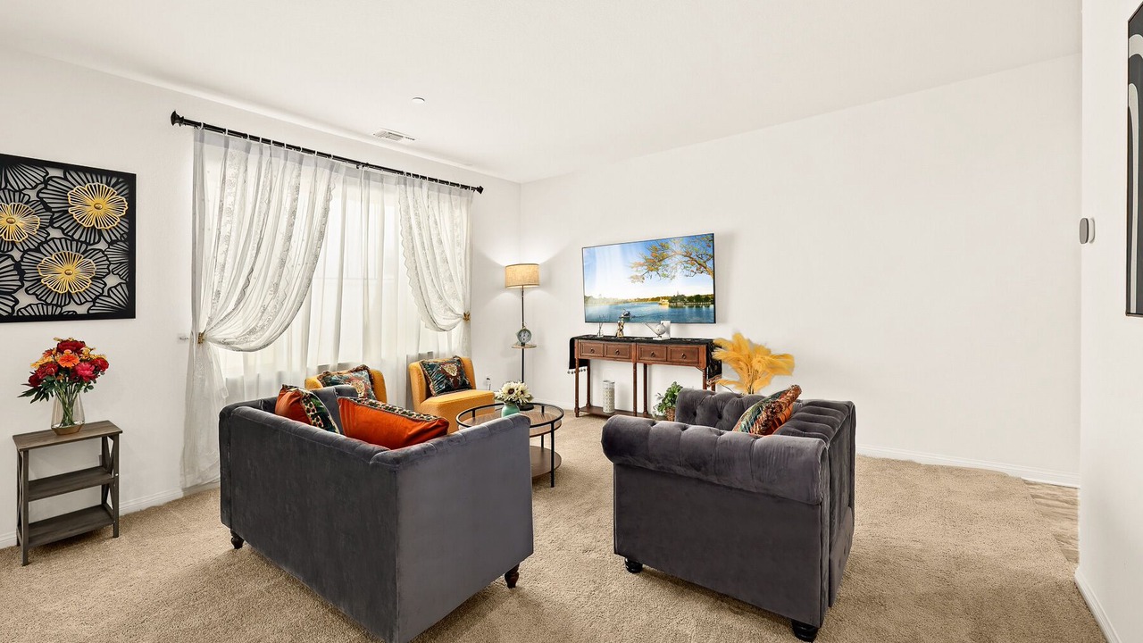 Photo of Livingroom in Chino